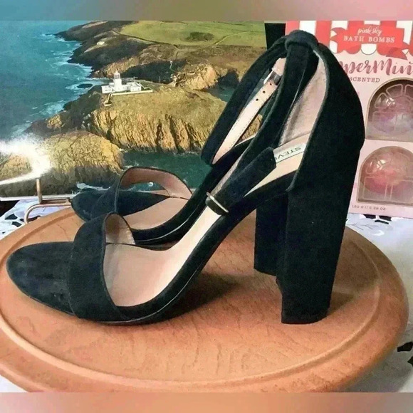 Steve Madden Women's Carrson Block Heel Black Suede Sandal Size 9.5 M - Picture 5 of 14
